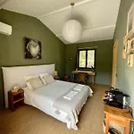 Bed & Breakfast La Bartassade - Sublime D'hotes Independante Et Moderne 3*